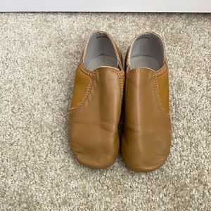BRAND NEW tan jazz shoes size 12